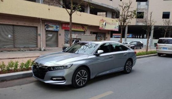 অ্যান্টি স্ক্র্যাচ রেডি মিশ্রিত গাড়ি পেইন্ট স্প্রে তাপরোধী ব্যবহারিক রৌপ্য রঙ