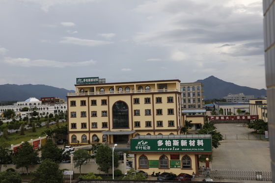 জলরোধী টেকসই এক্রাইলিক গাড়ি পেইন্ট ছত্রাক প্রতিরোধী অটো রিফিনিশিং পেইন্ট