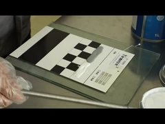 প্রাকটিক্যাল 1 কে গাড়ি পেইন্ট বেসকোট ক্ষার প্রতিরোধী মাল্টিস্কেন খাঁটি সাদা