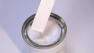 Meklon White Automotive Finish